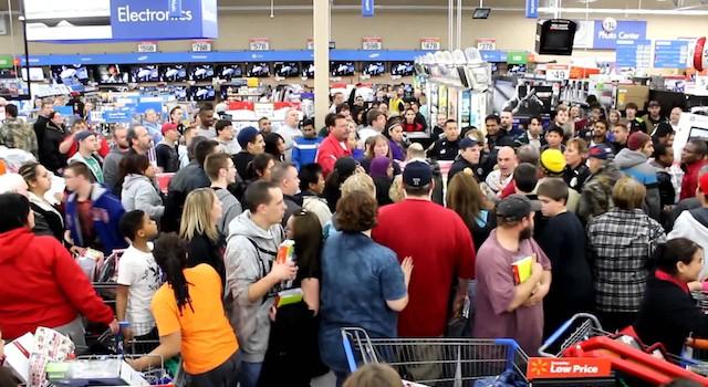 To Shop or Not to Shop: Which Stores are Open on Thanksgiving?