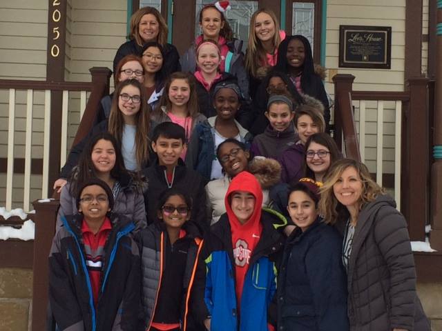 Sixth Grade MMS Student Council Donates to Providence House