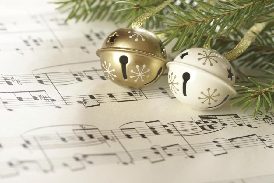 How does holiday music affect the mind?