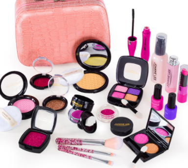 Claires and Justice makeup has toxic chemicals that is causing cancer
